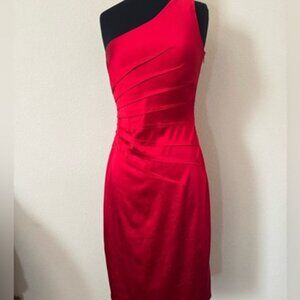 Elegant Shiny Red One-Shoulder Dress Size 6